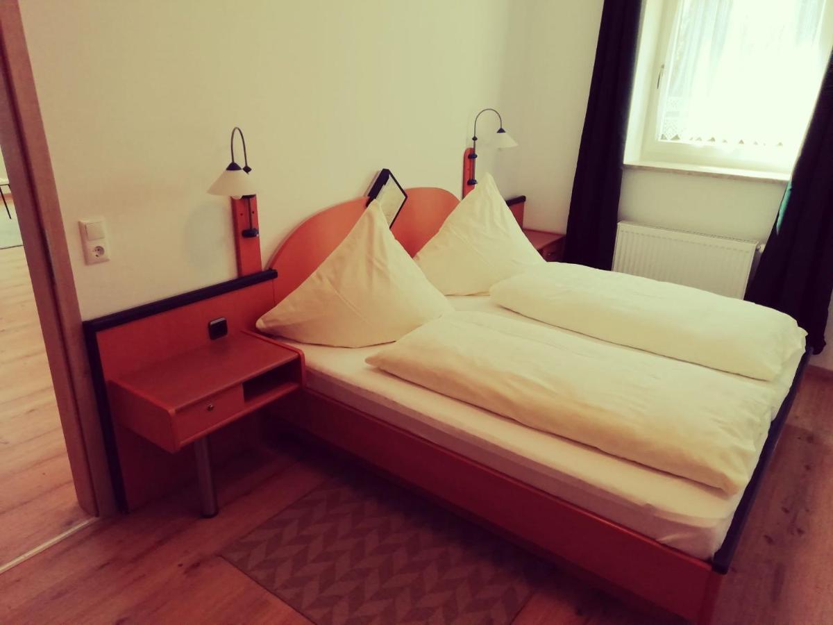 Buechelsteiner Hof Hotel Grattersdorf Buitenkant foto