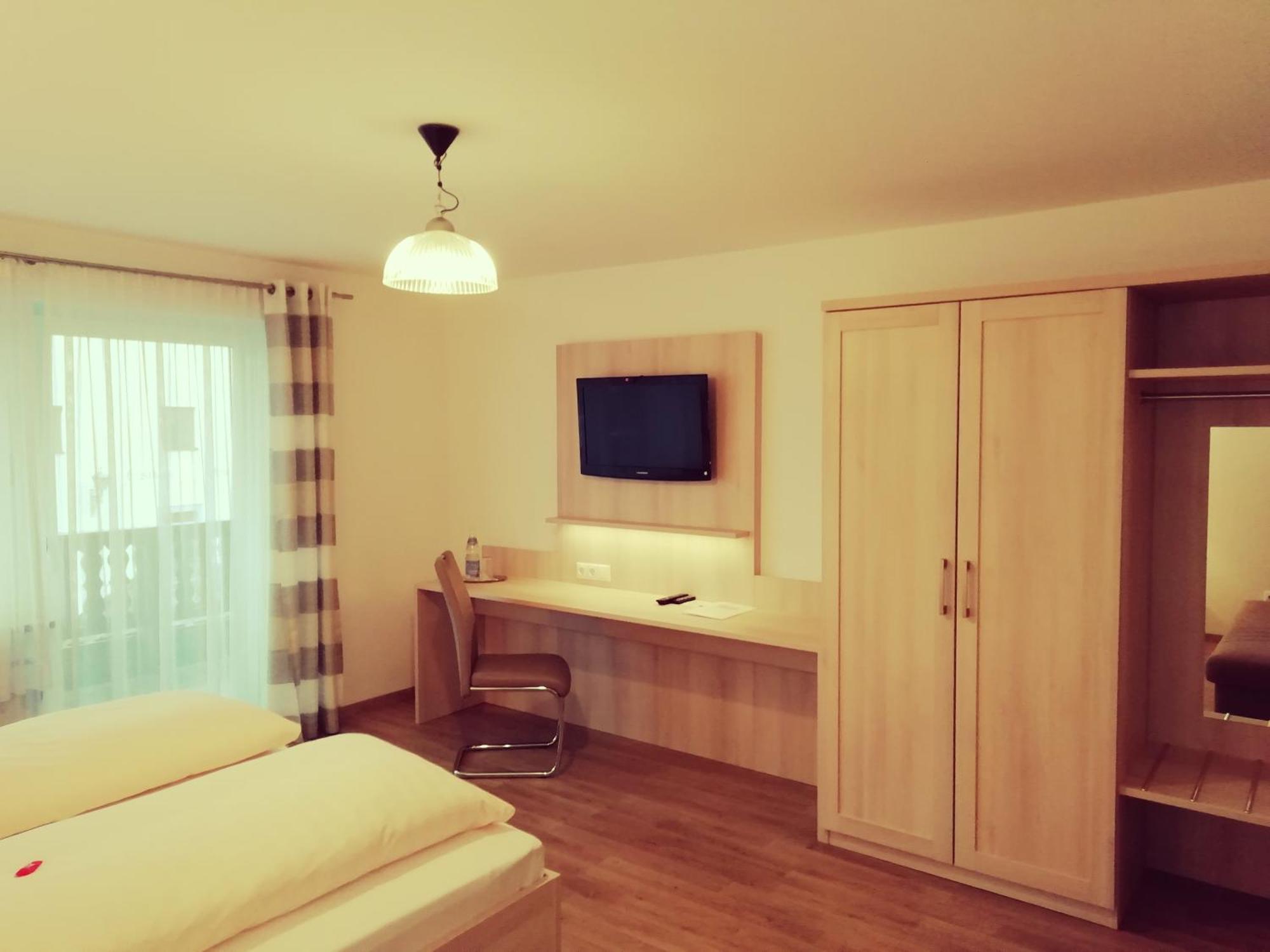 Buechelsteiner Hof Hotel Grattersdorf Buitenkant foto