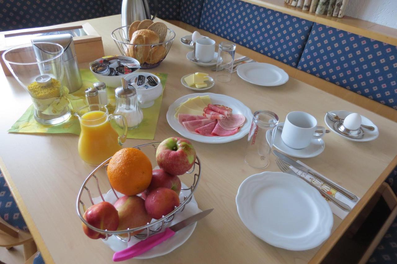 Buechelsteiner Hof Hotel Grattersdorf Buitenkant foto
