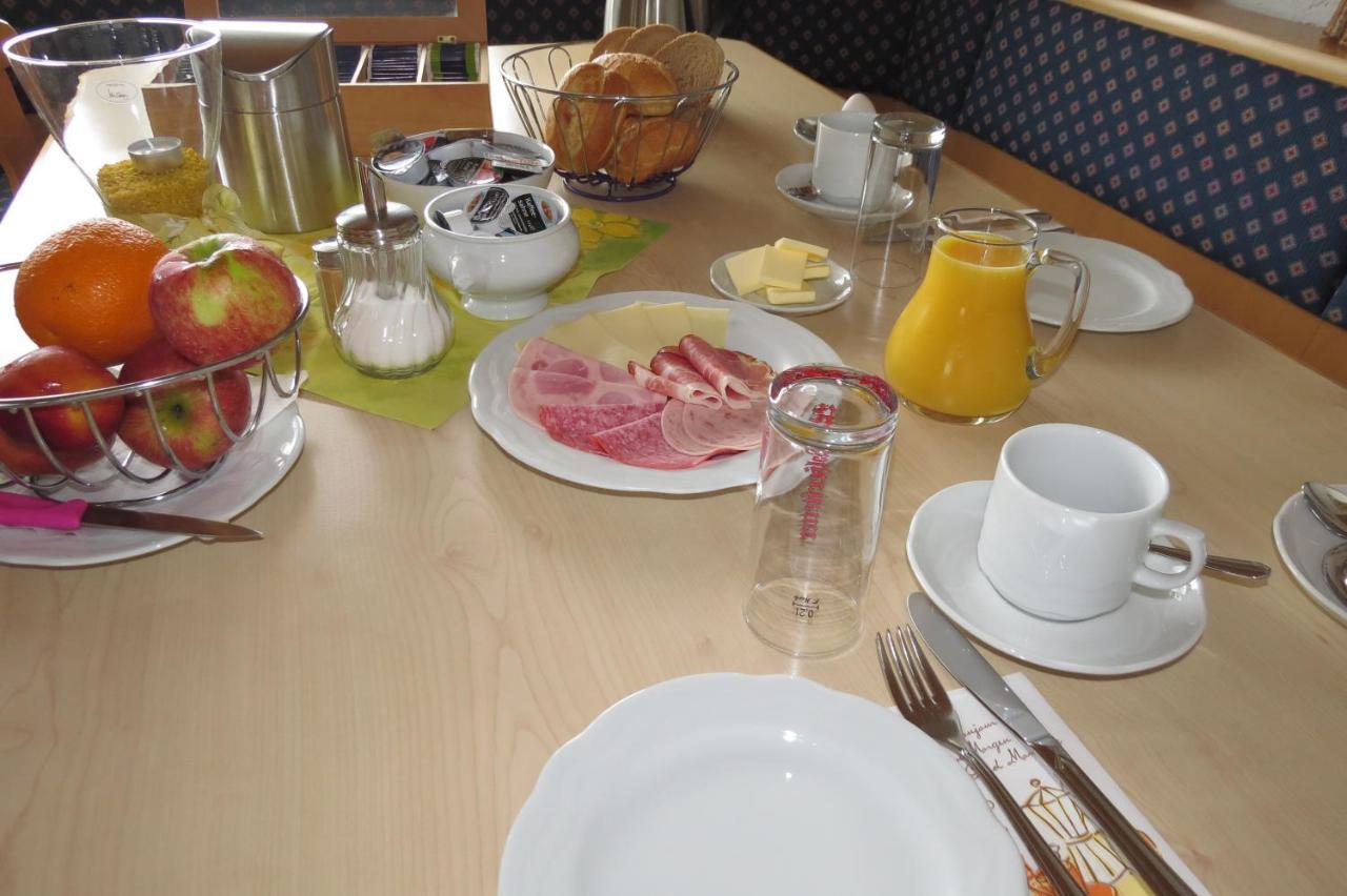 Buechelsteiner Hof Hotel Grattersdorf Buitenkant foto